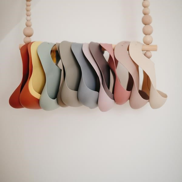 Mushie Silicone Baby Bib- Dusty Rose (7448383291618)