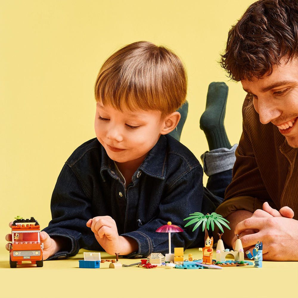 LEGO Bluey Blueys Beach & Family Car Trip 11202 (8899039428834)