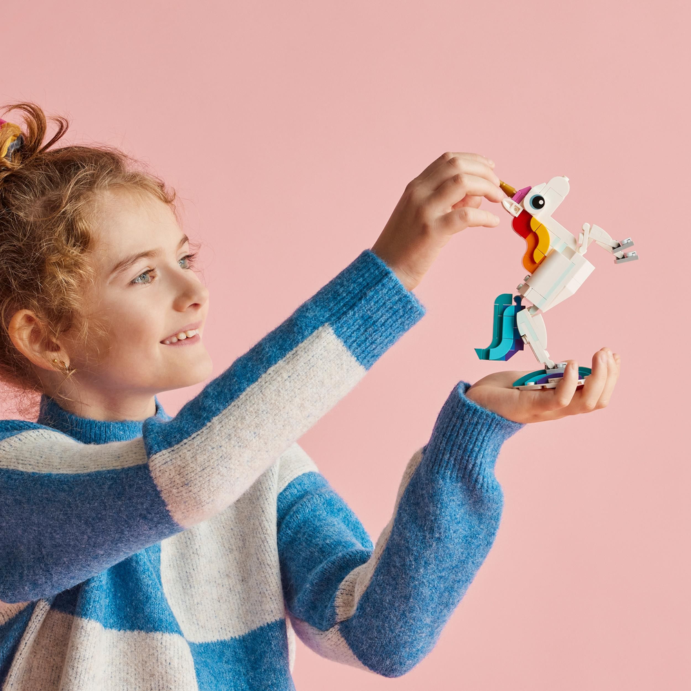 LEGO Creator Magical Unicorn 31140 (8312976703714)