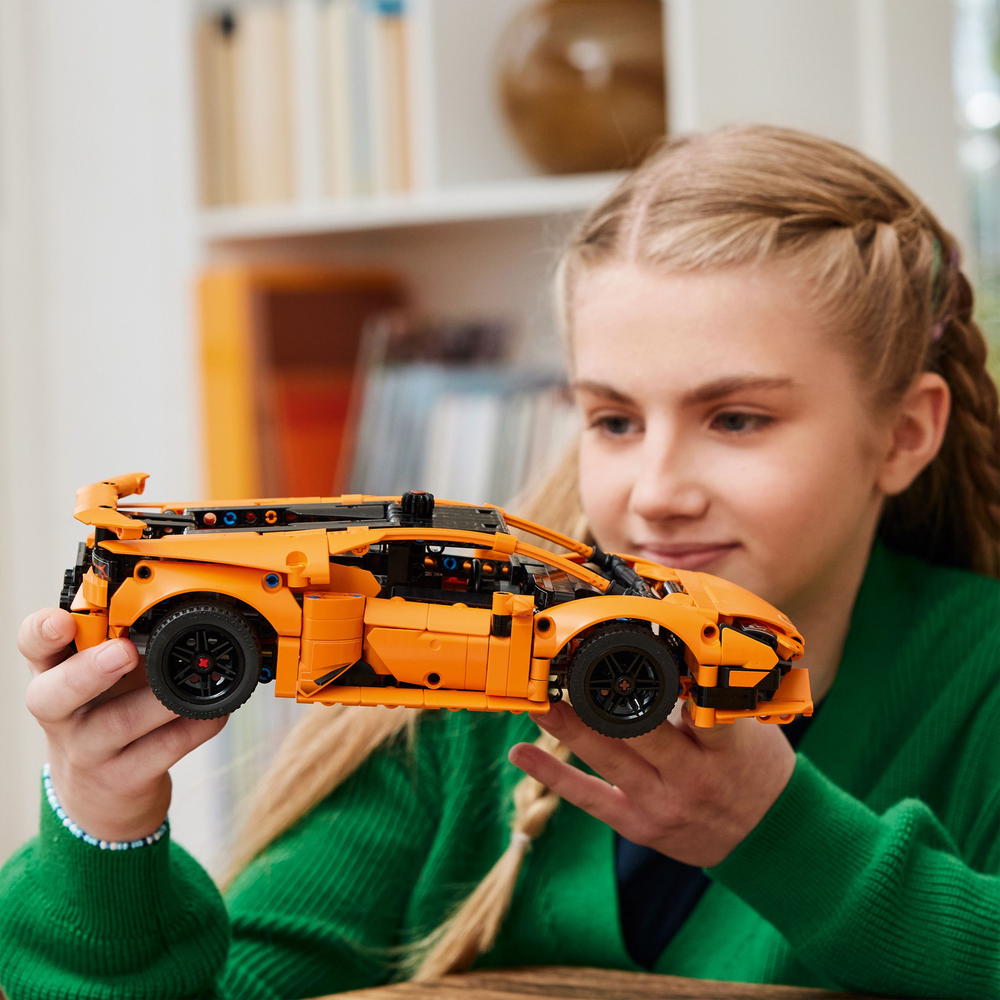 LEGO Technic Lamborghini HuracÃ¡n Tecnica Orange 42196 (8537442189538)