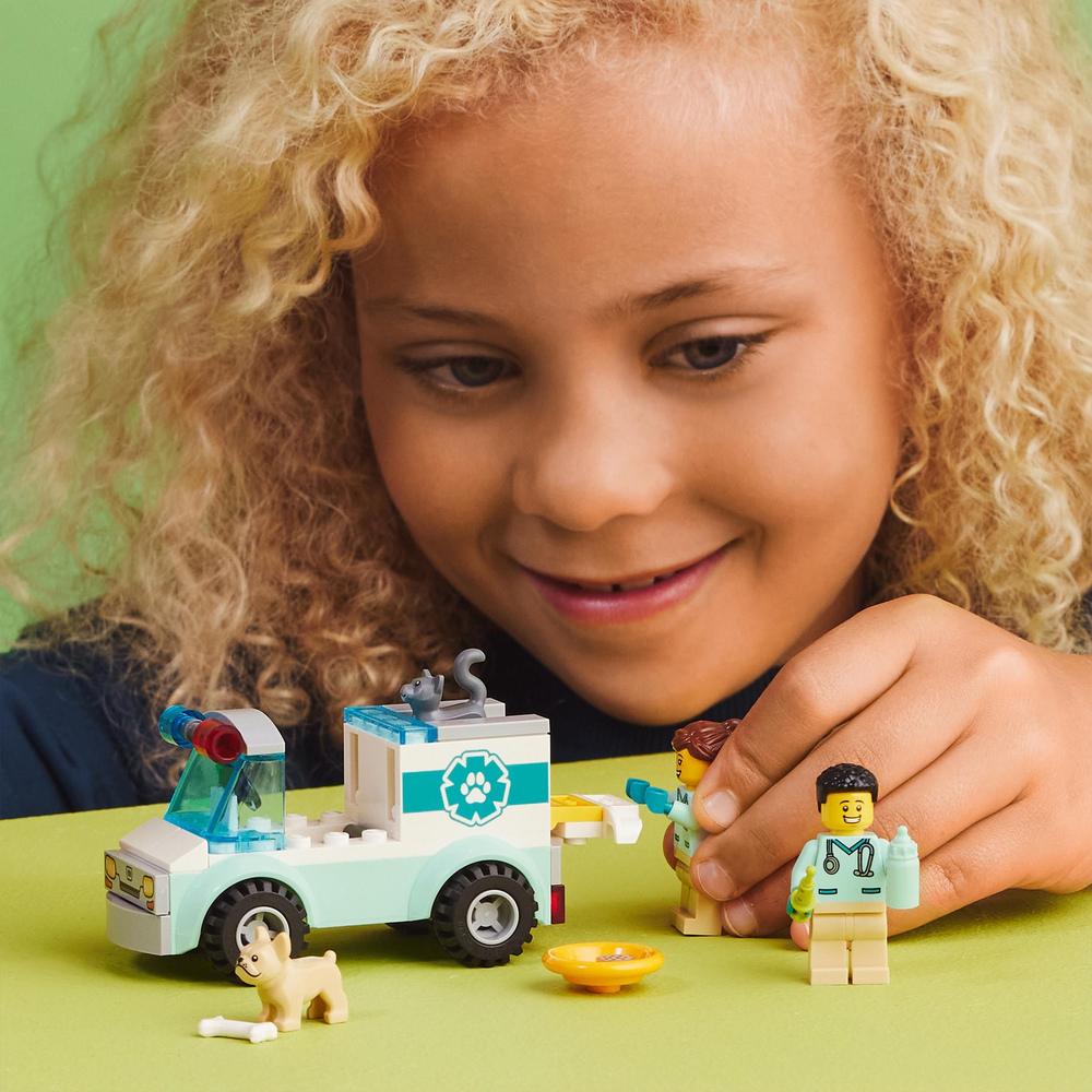 LEGO City Vet Van Rescue 60382 (7986102403298)