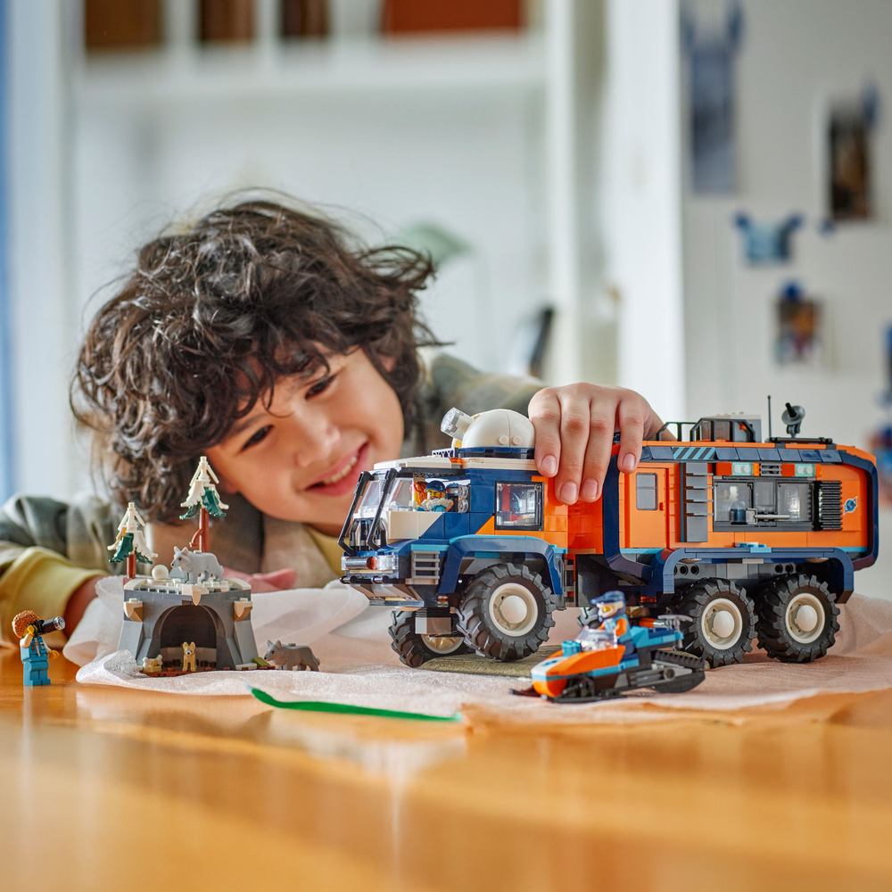 LEGO CITY Arctic Explorer Science Lab Truck 60471 (8899041886434)