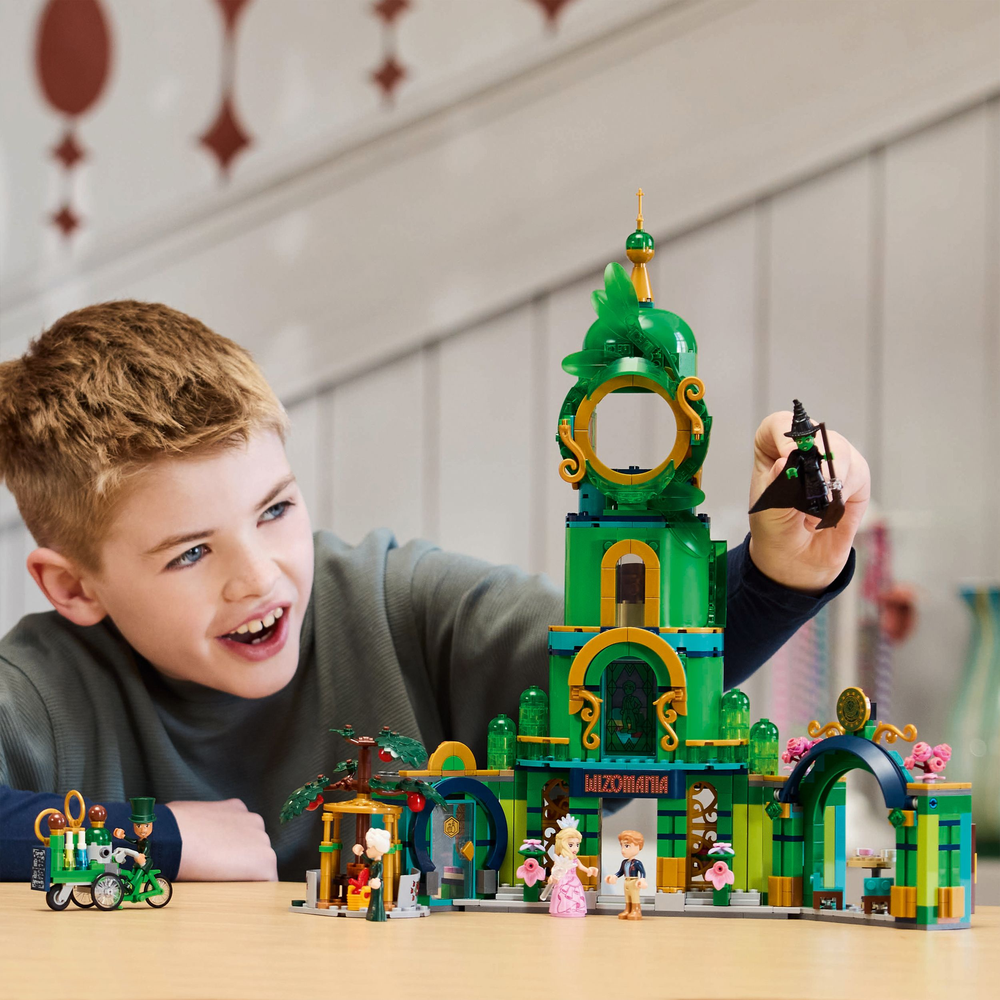 LEGO Wicked Welcome to Emerald City 75684 (8732768141538)