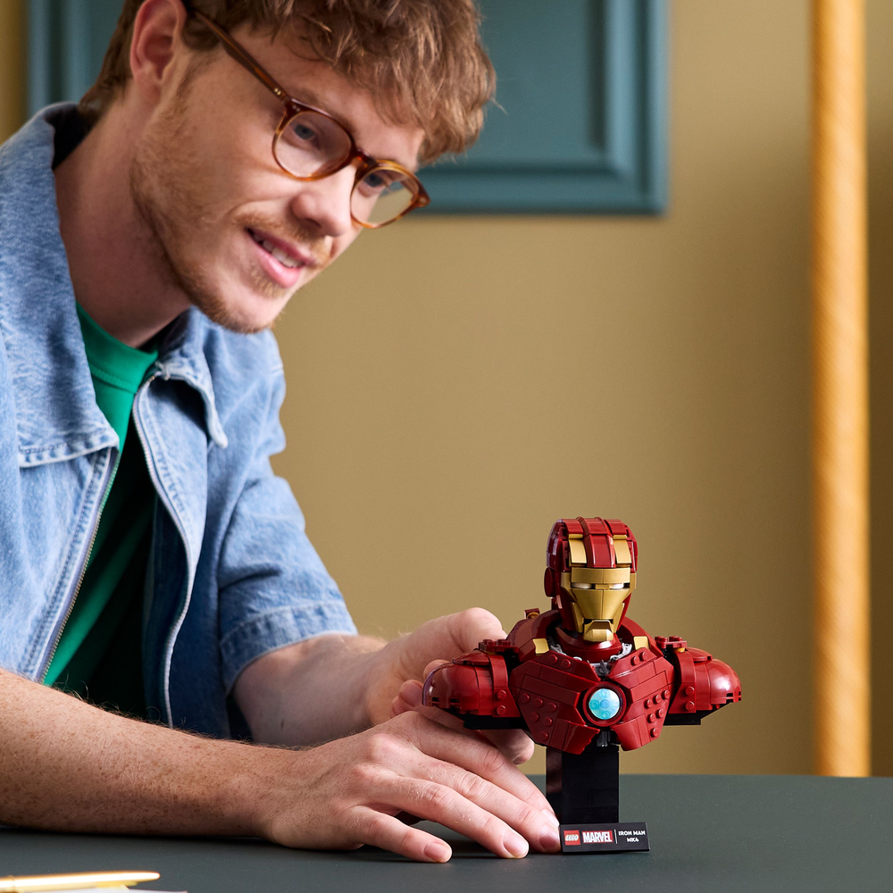LEGO Super Heroes Iron Man MK4 Bust 76327 | Evermore Toys