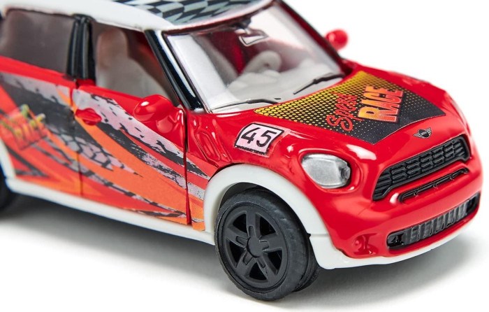 SIKU 6504 Mini Countryman Craftwork Model - Race (7487018991842)