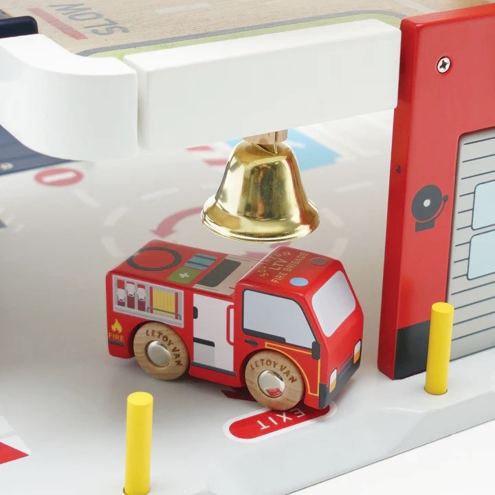 Le Toy Van Fire & Rescue Garage (8239129526498)