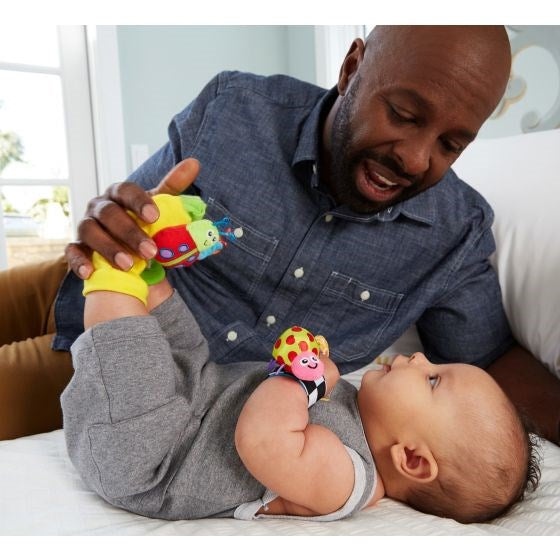 Lamaze Gardenbug Foot Finder & Wrist (8266181312738)